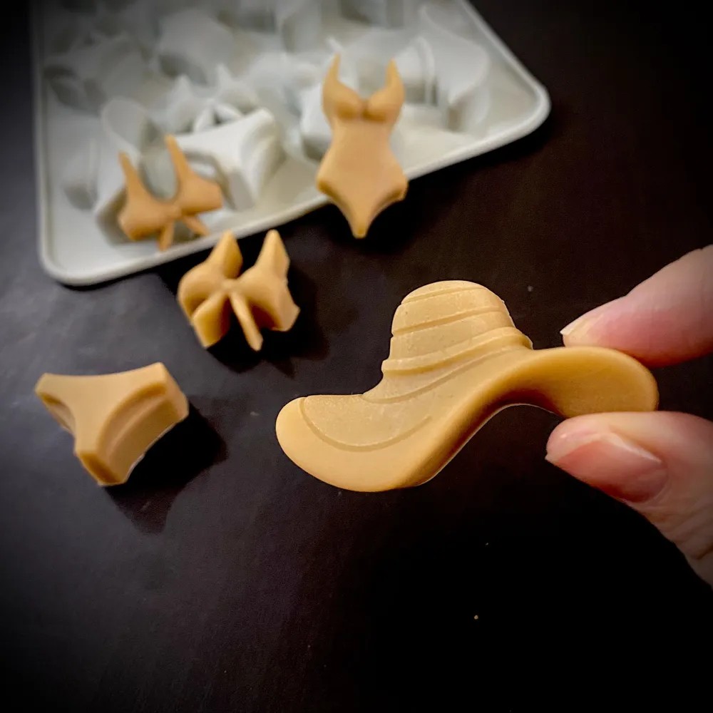 A Summer-Themed Beach Bikini M - Soap Making Oven recension och pris